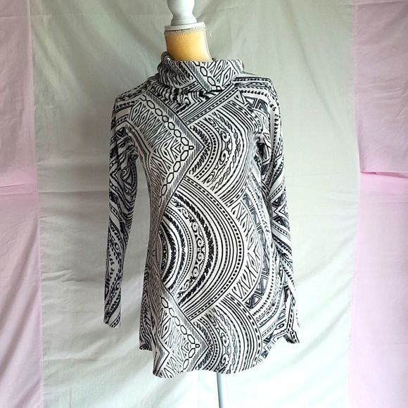 Ming Ming Cowl Neck Long Sleeved Open Back Absract Shirt Size M - Picture 1 of 6